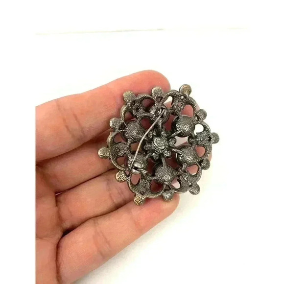 Antique Silver Cluster Faux Pearl Brooch Pin Rhinestone 5CM - Picture 6 of 11